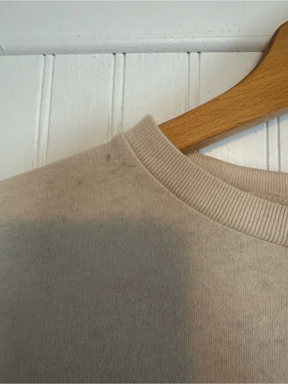 Old Navy Beige Minecraft Graphic Tee with Green Creeper
